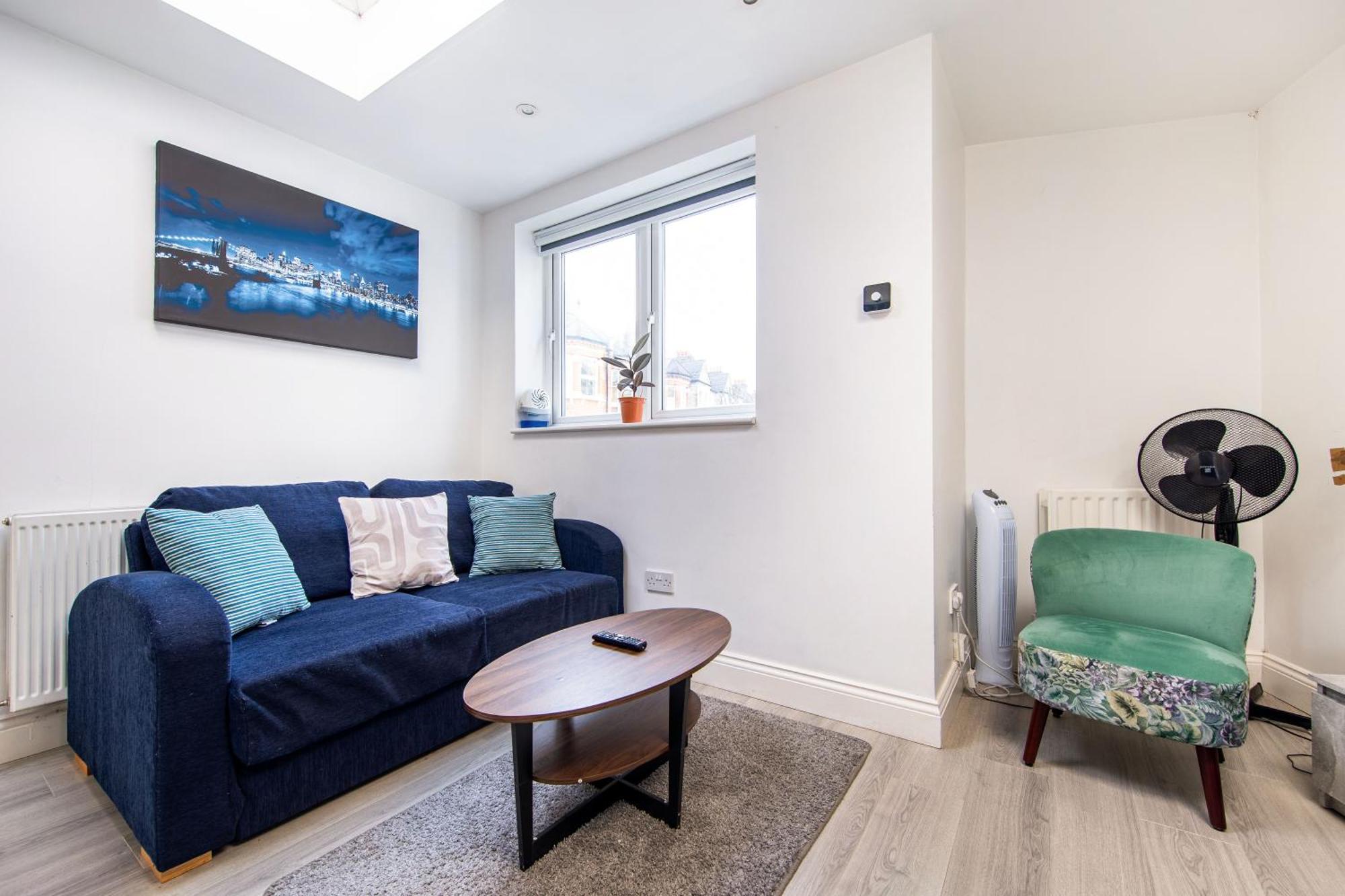 Cosy 1 Bed Apartment With Free Parking Close To Underground Station Zone 2 For Quick Access To Central London Up To 5 Guests Extérieur photo