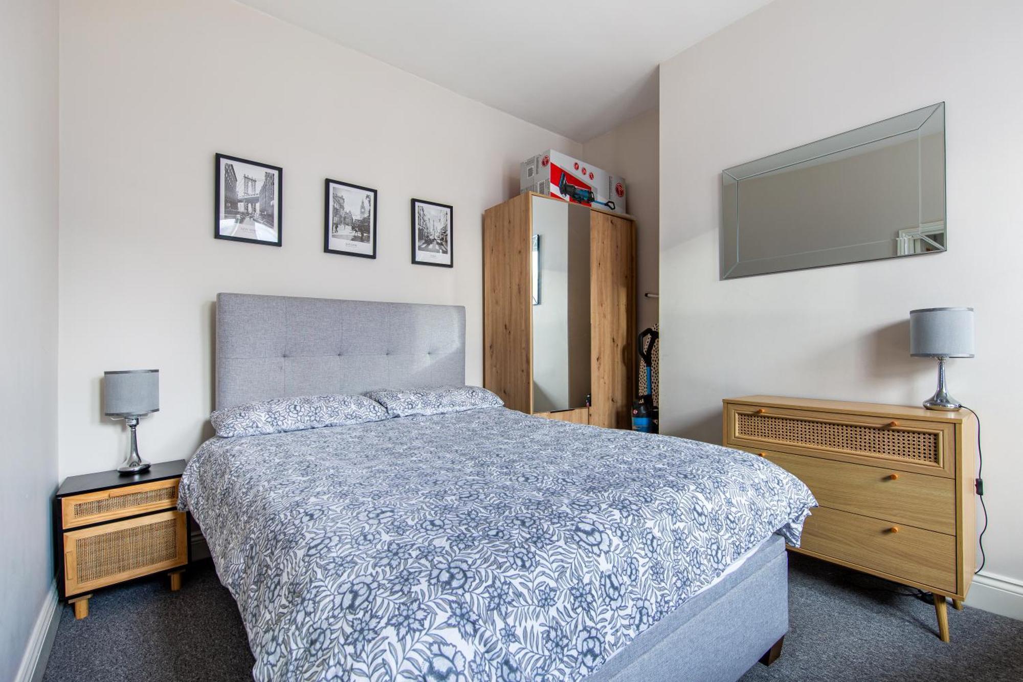 Cosy 1 Bed Apartment With Free Parking Close To Underground Station Zone 2 For Quick Access To Central London Up To 5 Guests Extérieur photo